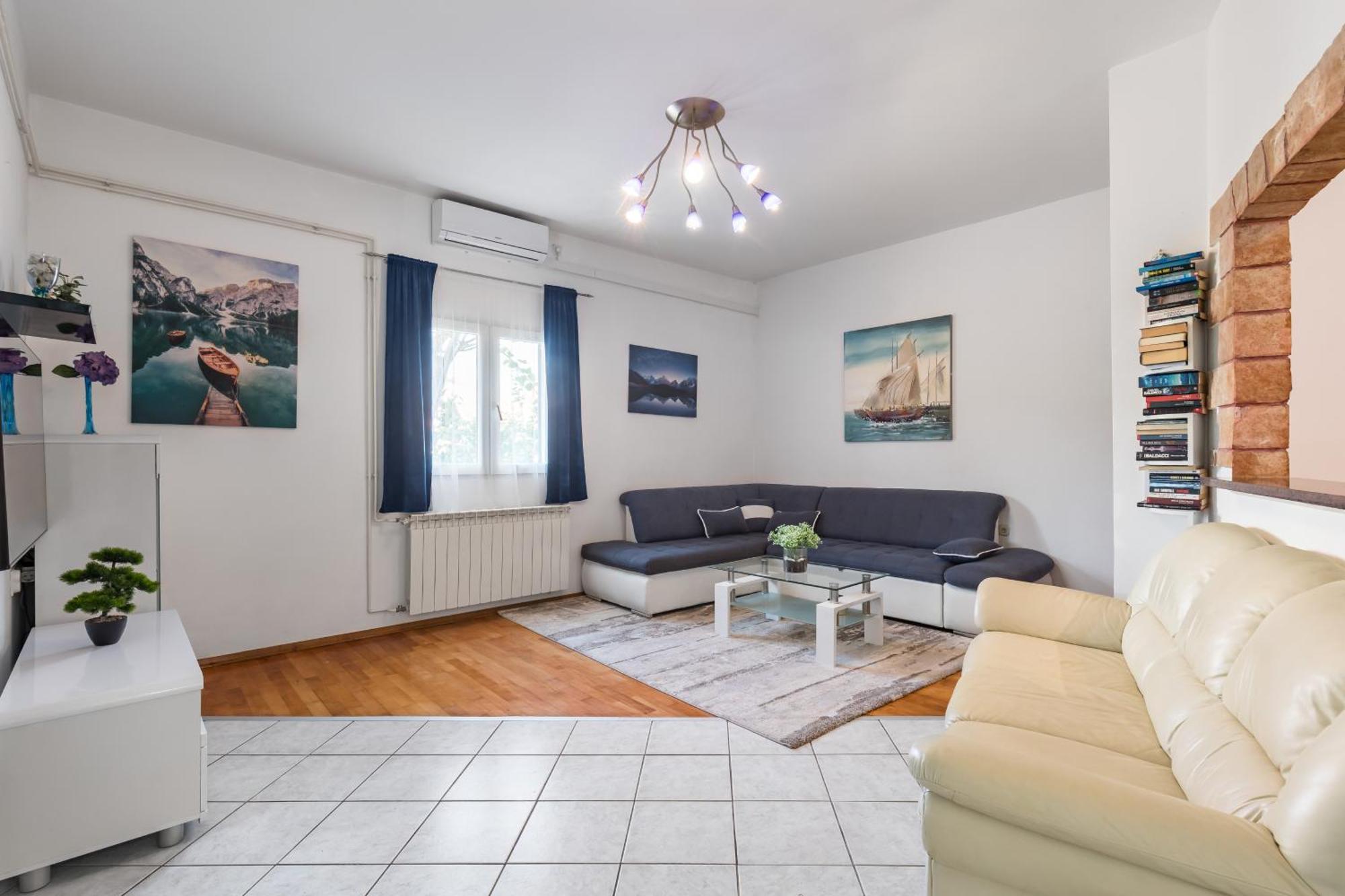 Apartment Sweet Dreams Sutivan Buitenkant foto